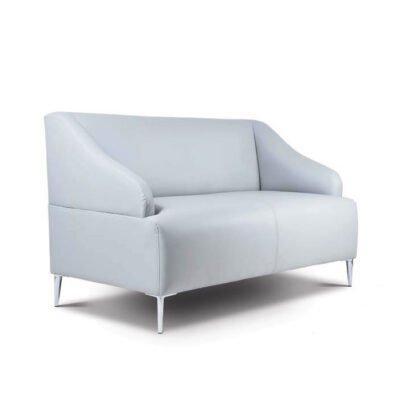 BM S 633 sofá tres plazas tapizado con patas cromada